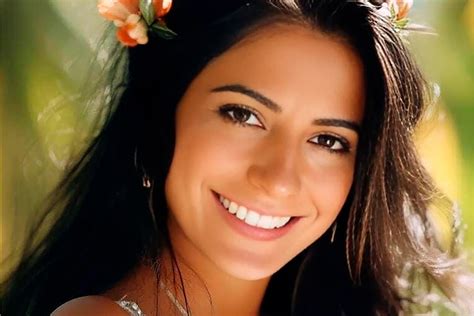 Juliana Bonde quase fica nua em vídeo íntimo e ‘assusta’ fãs com .